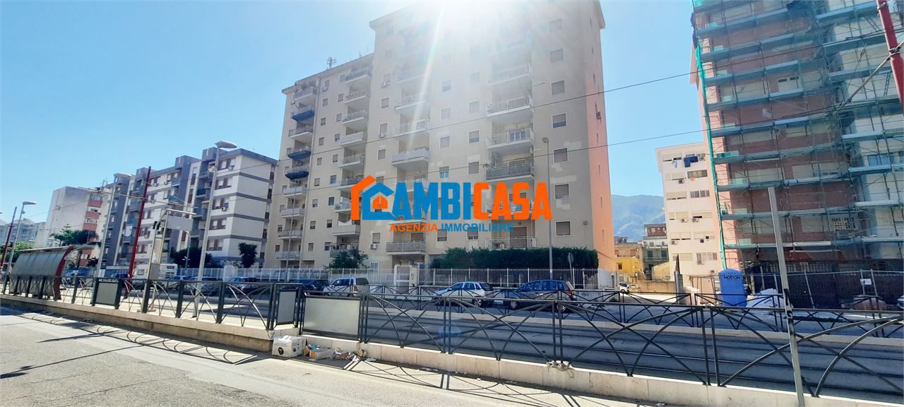 Box/Garage 17mq in vendita a Palermo