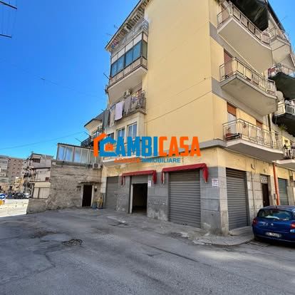 Magazzino in affitto a Palermo