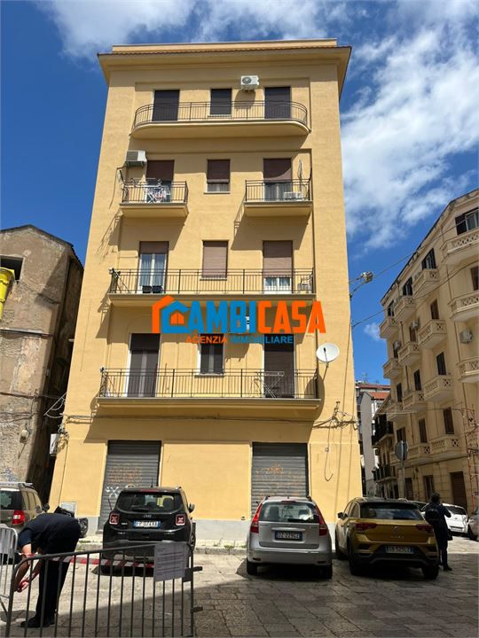 Magazzino in vendita a Palermo