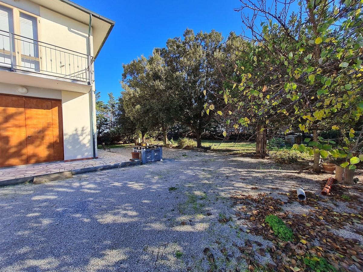 Casa indipendente con giardino, Campiglia Marittima venturina