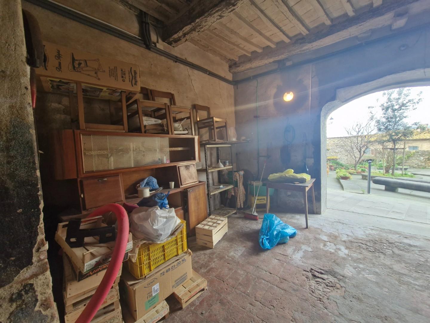 Appartamento in vendita a Suvereto