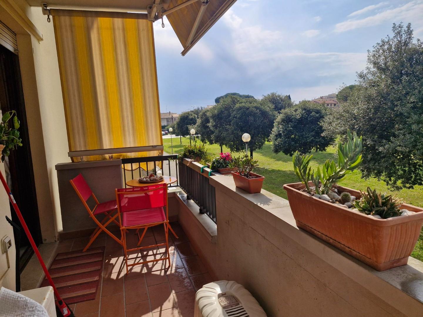 Appartamento con terrazzo, Campiglia Marittima venturina terme