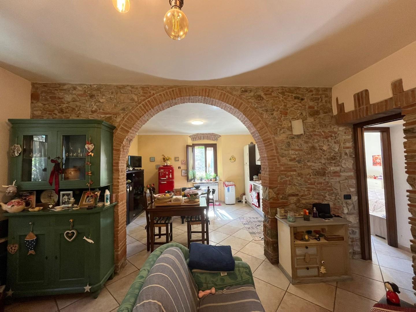 Appartamento in vendita a Suvereto