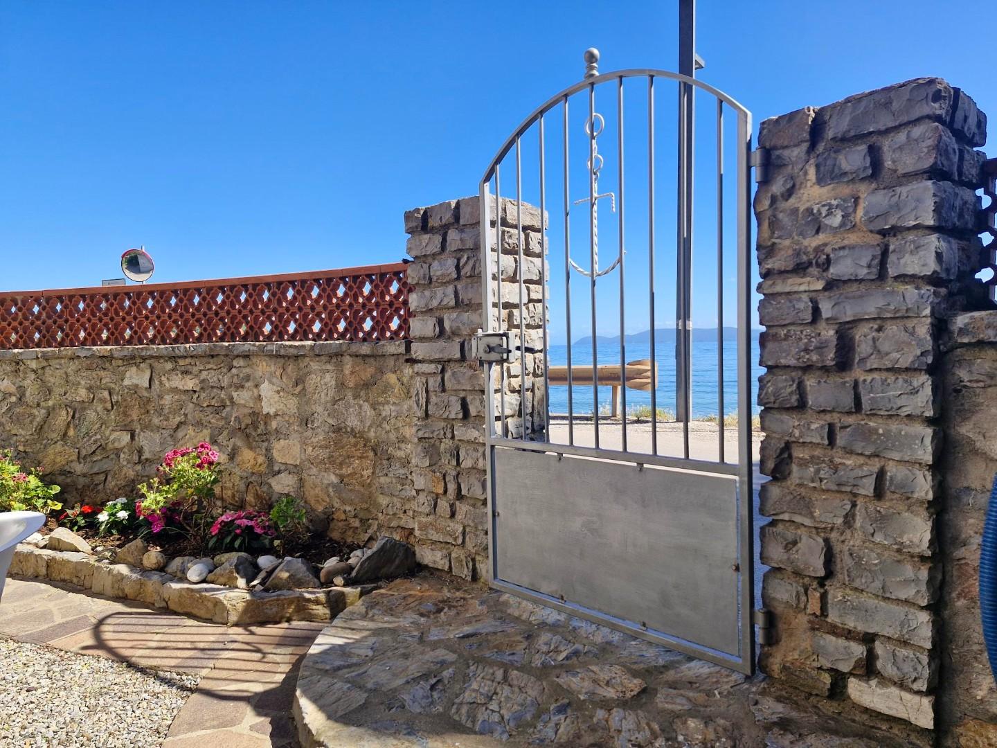 Casa indipendente in vendita, Rio cavo