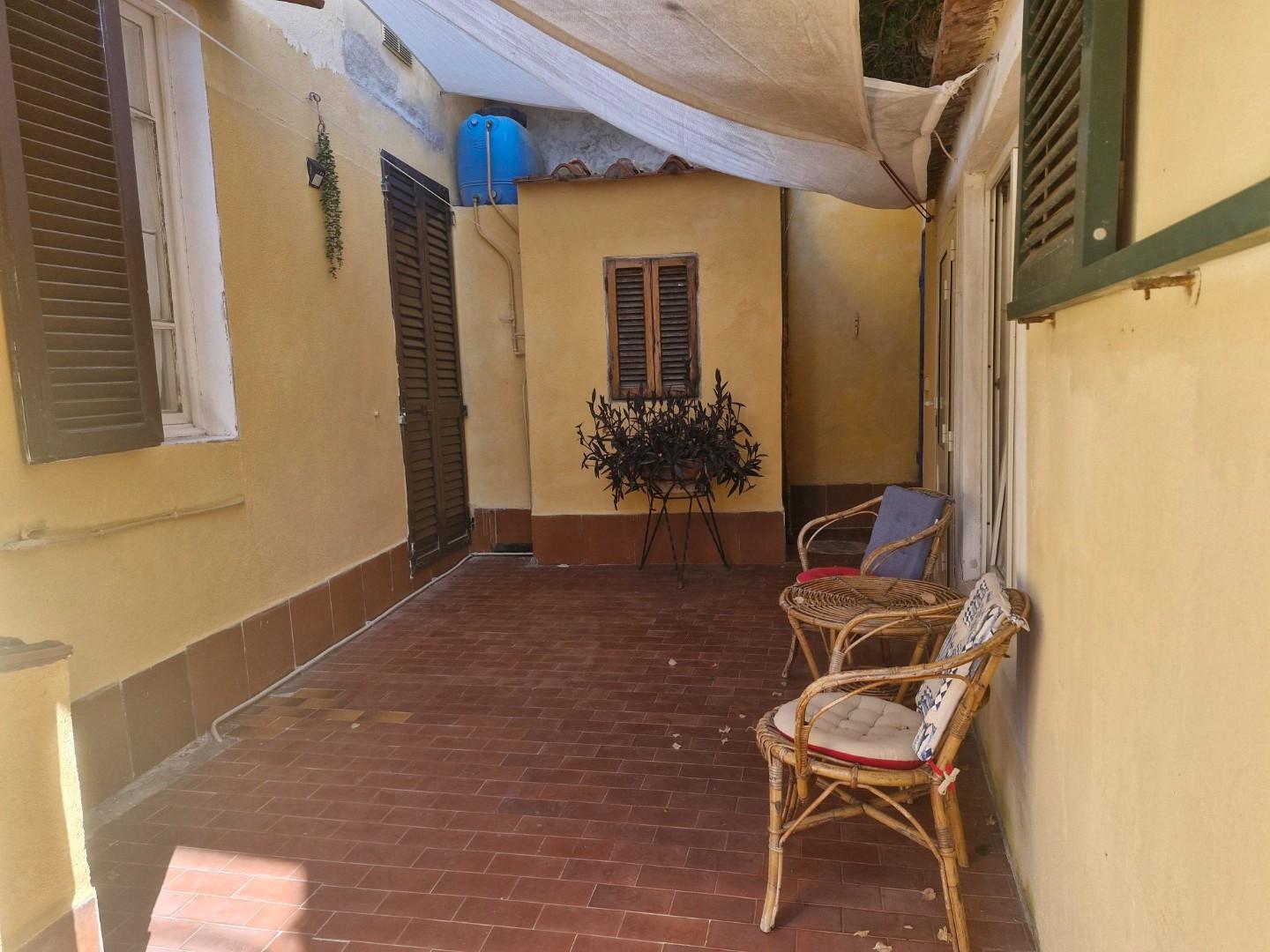 Appartamento con giardino, Rio cavo