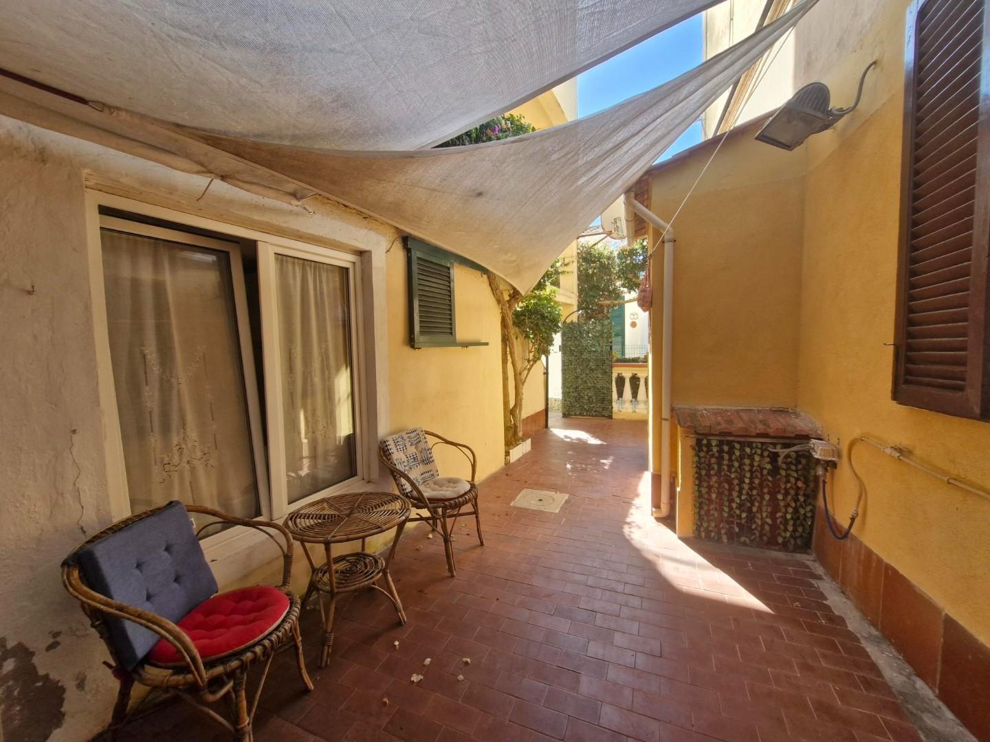 Appartamento con giardino, Rio cavo