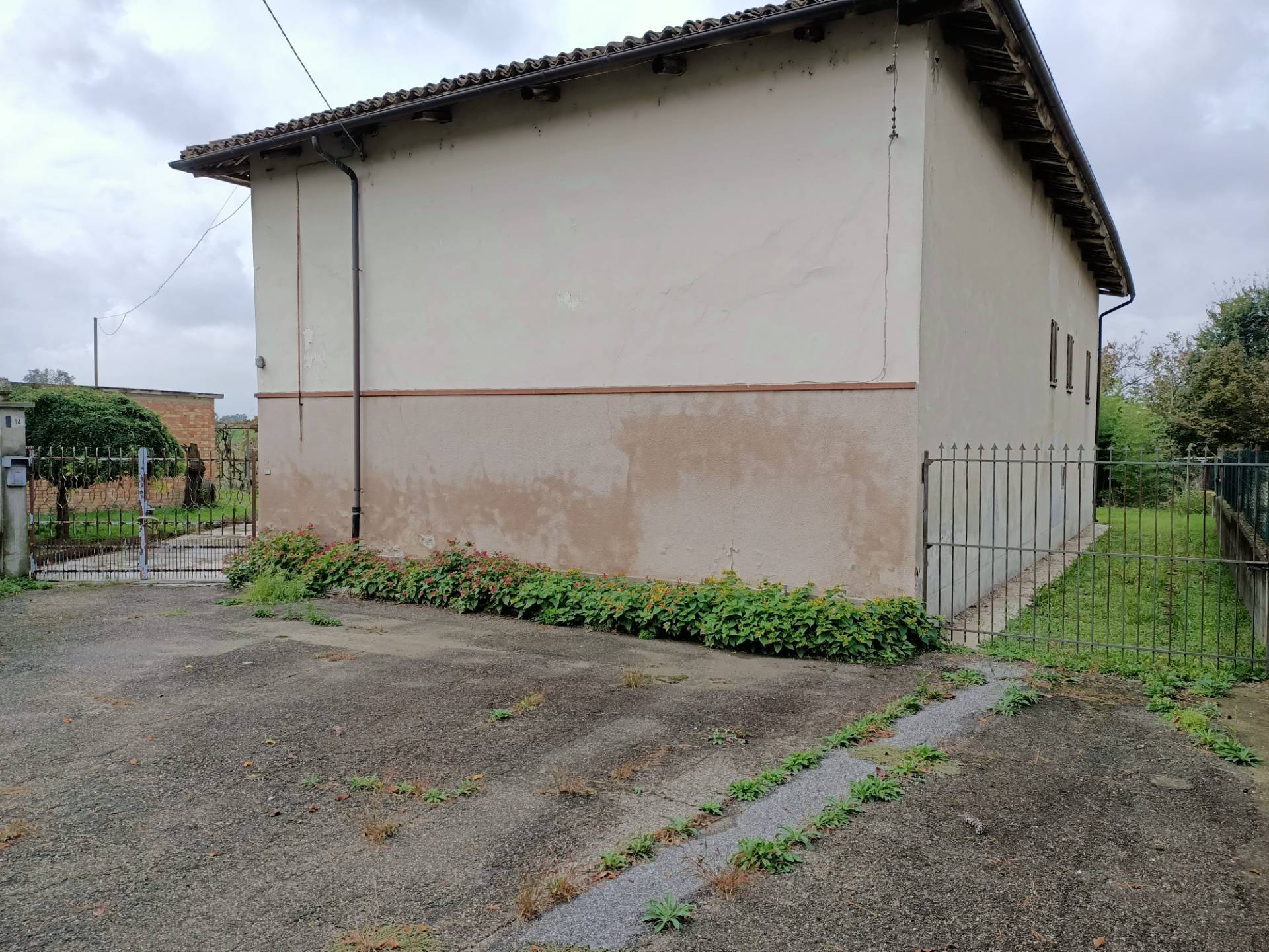 Rustico in vendita a Costigliole d'Asti, Motta