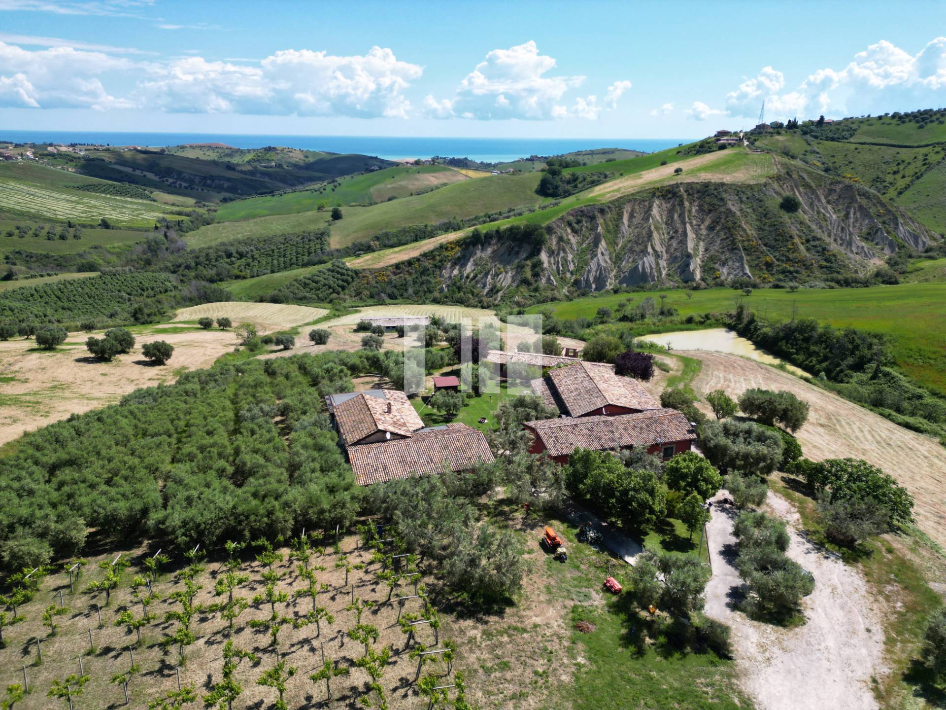 Casale in vendita a Roseto degli Abruzzi, Cologna Paese