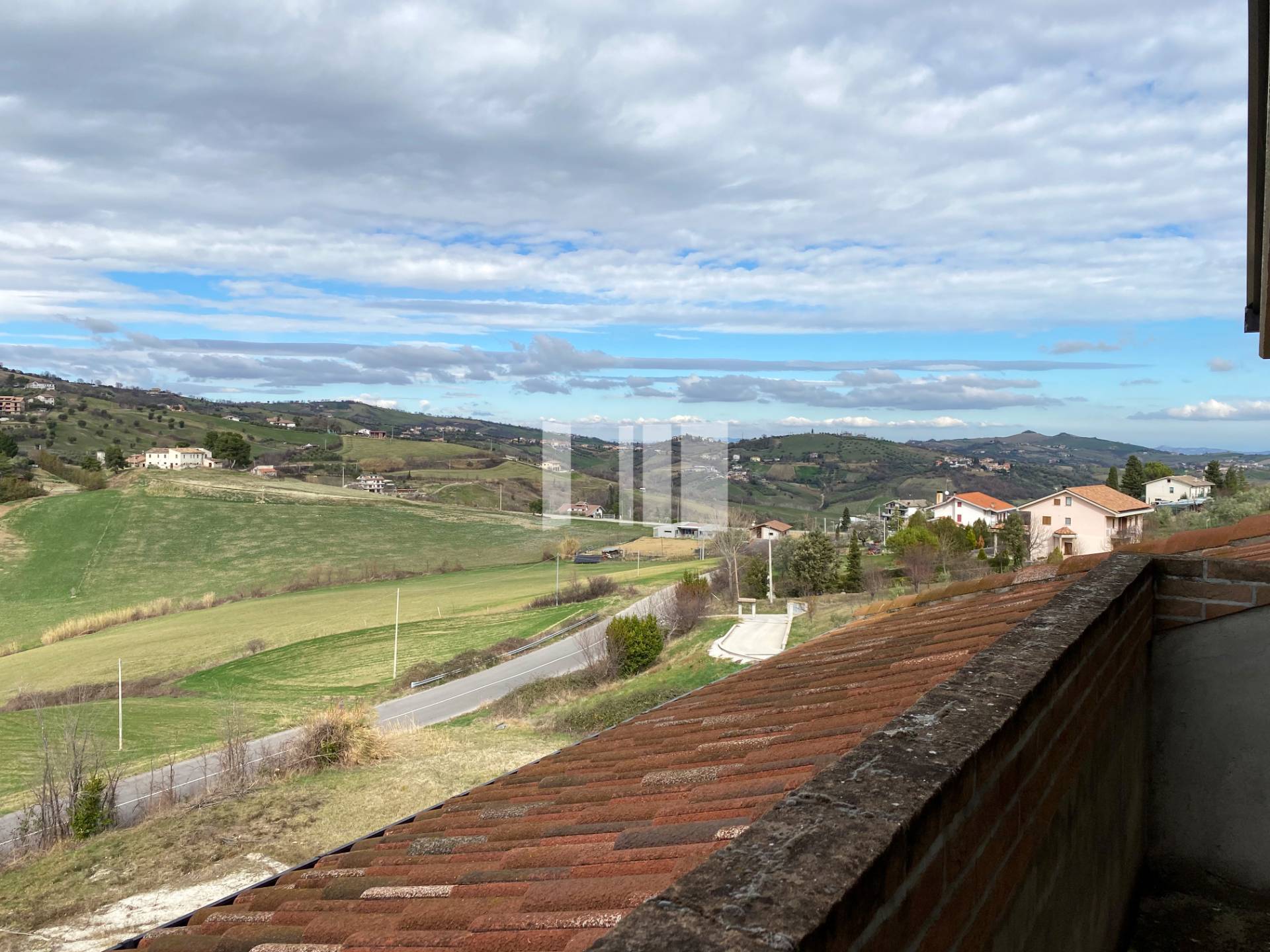 Casa singola in vendita a Teramo, Colleminuccio
