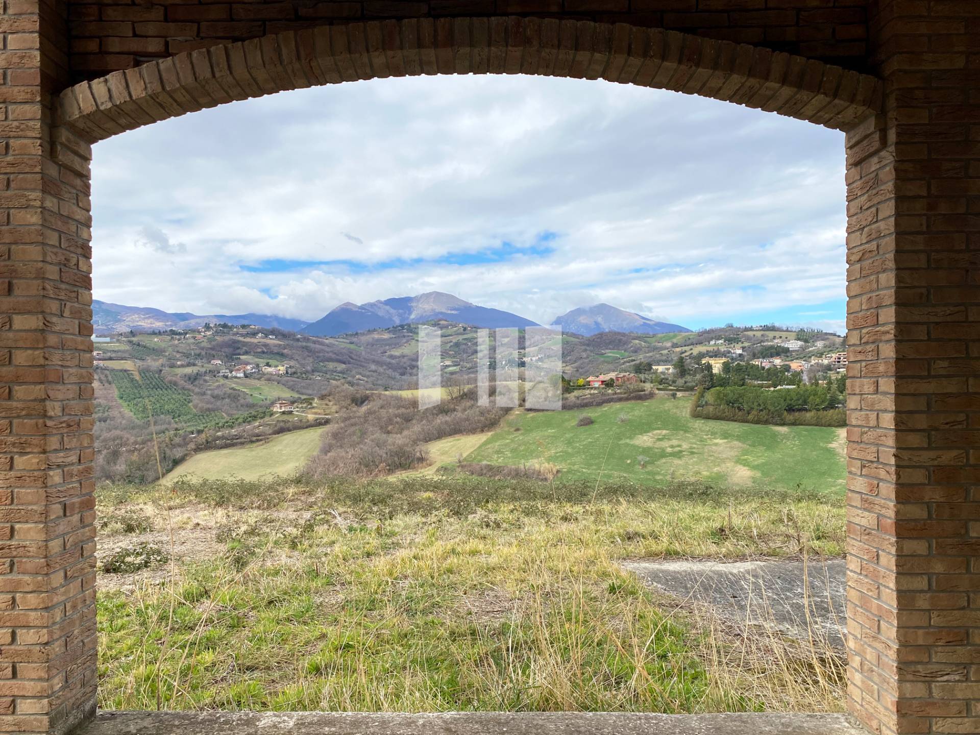 Casa singola in vendita a Teramo, Colleminuccio
