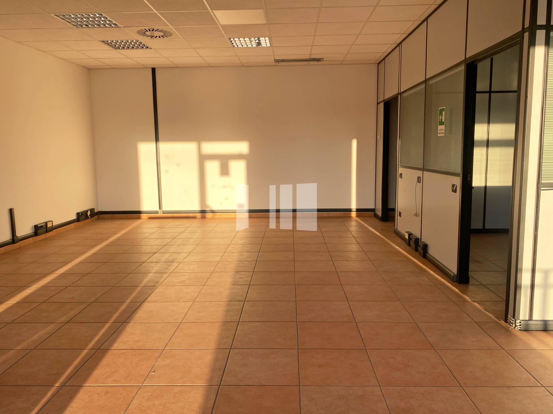 Locale commerciale in vendita a Giulianova, Giulianova Paese