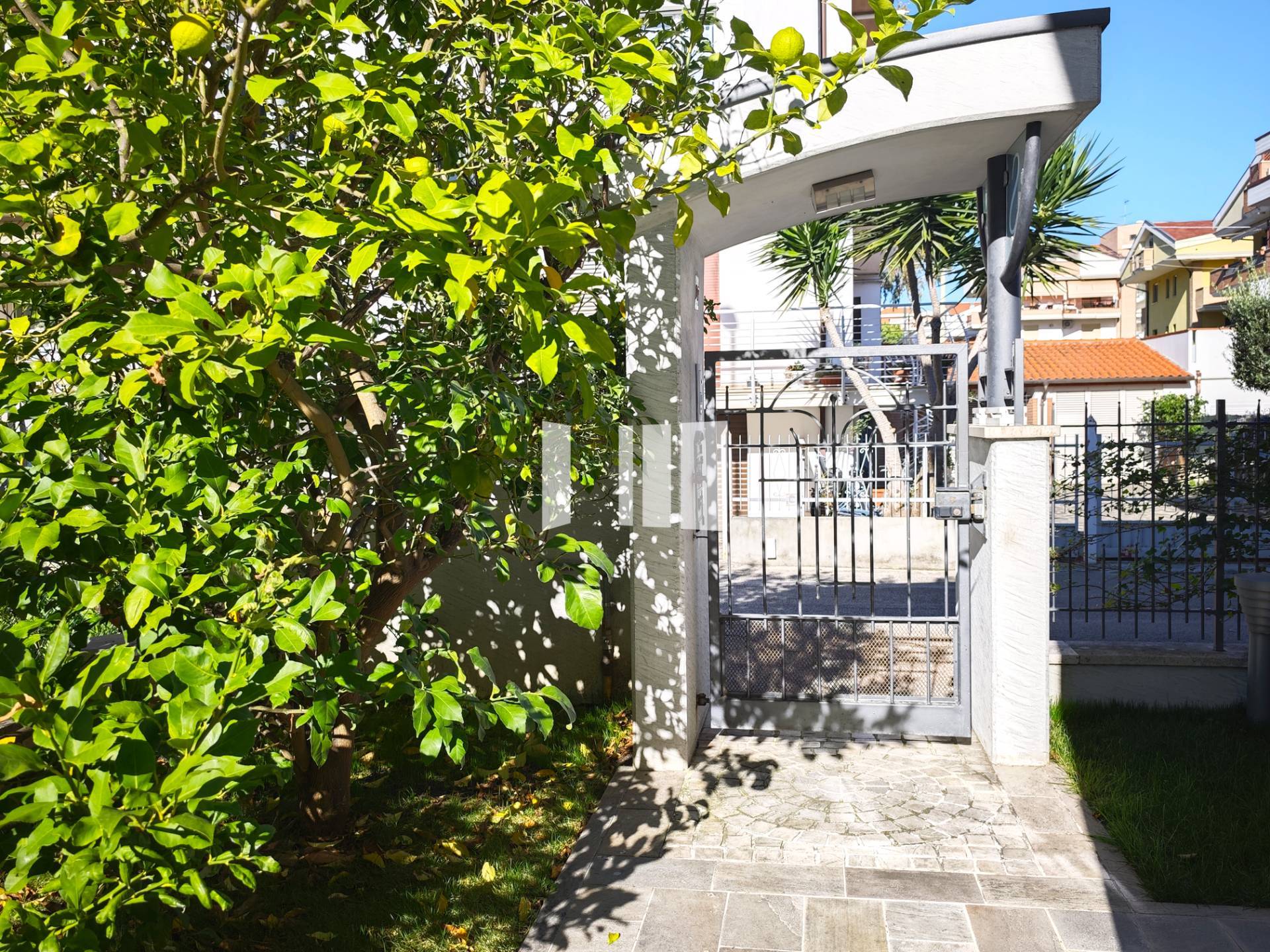 Villa in vendita a Giulianova, Giulianova Lido