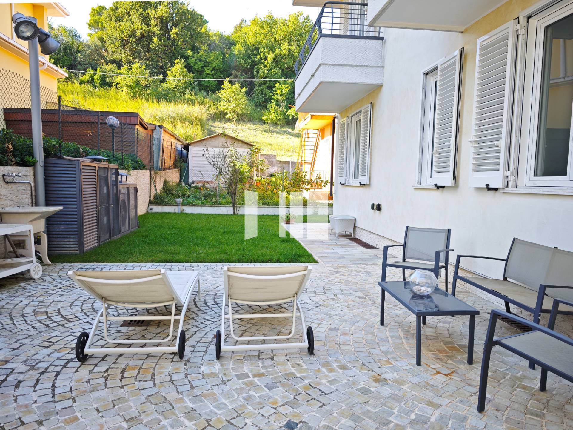 Villa in vendita a Giulianova, Giulianova Lido