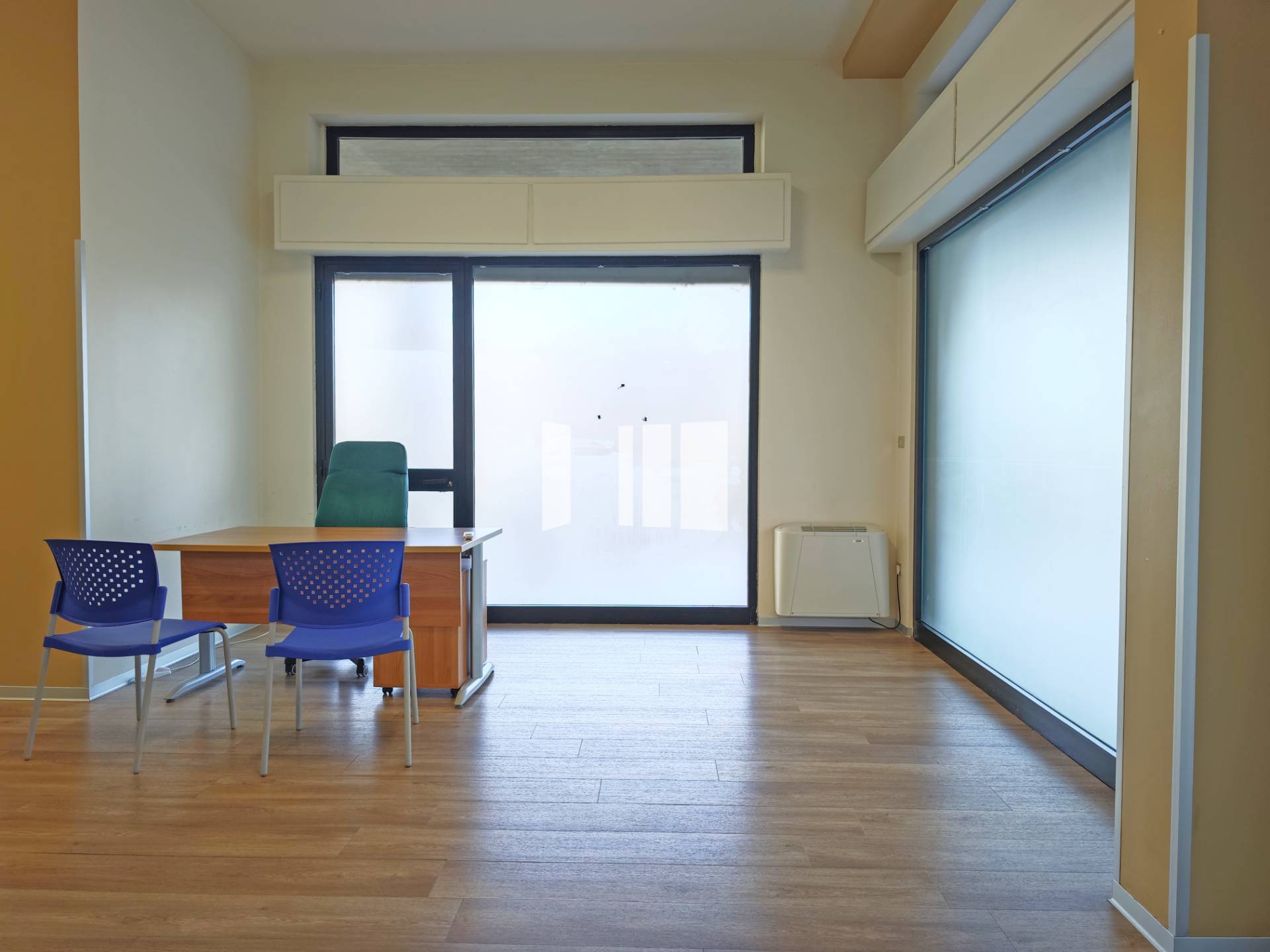 Studio/Ufficio in vendita a Giulianova, Giulianova Lido