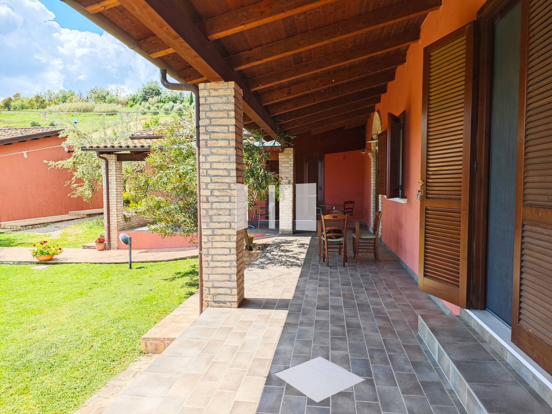 Villa in vendita a Roseto degli Abruzzi, Cologna Paese