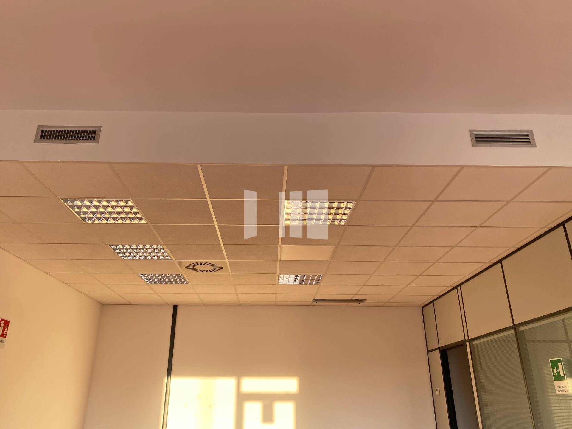 Locale commerciale in affitto a Giulianova, Giulianova Paese