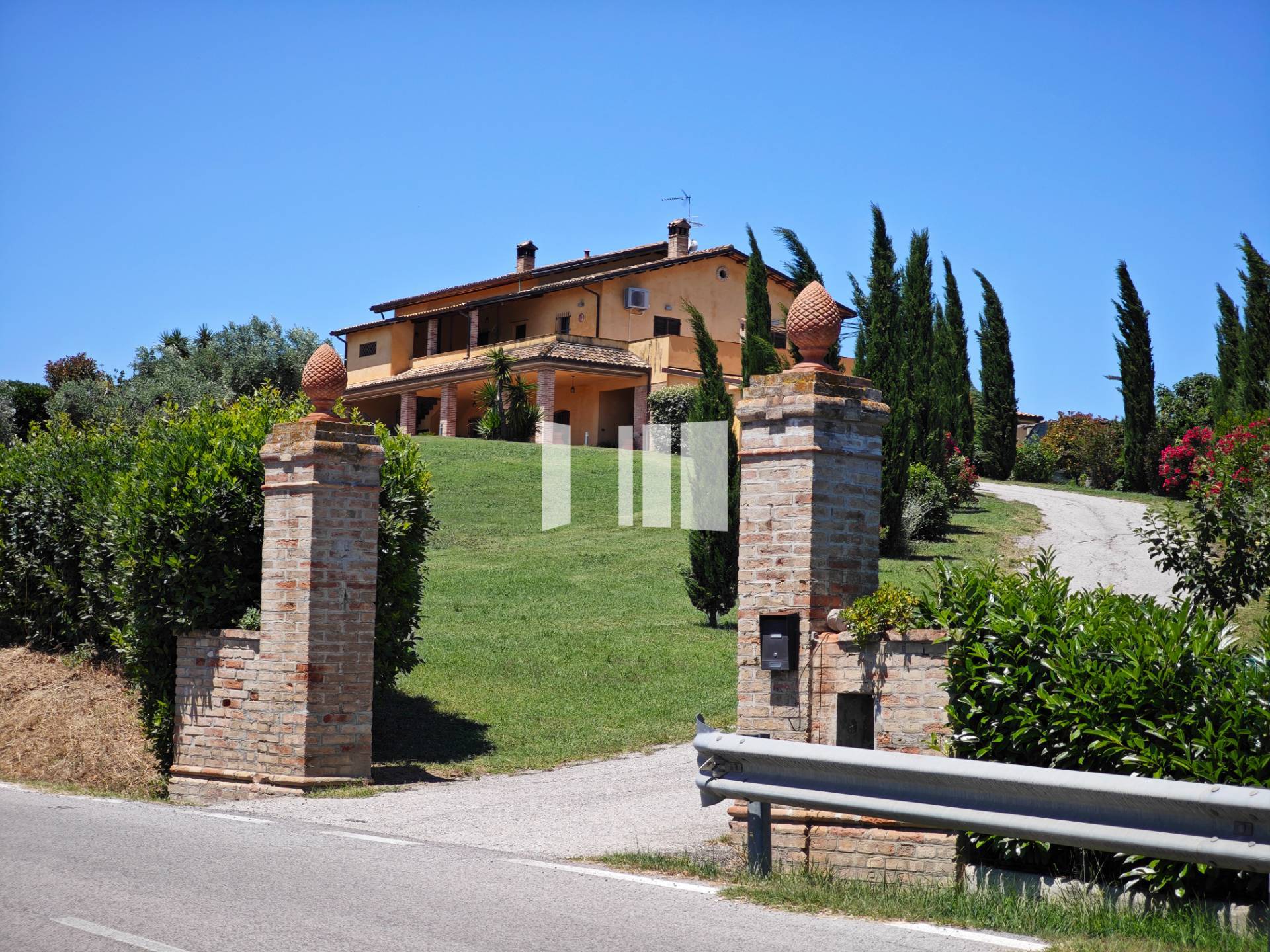 Villa in vendita a Notaresco
