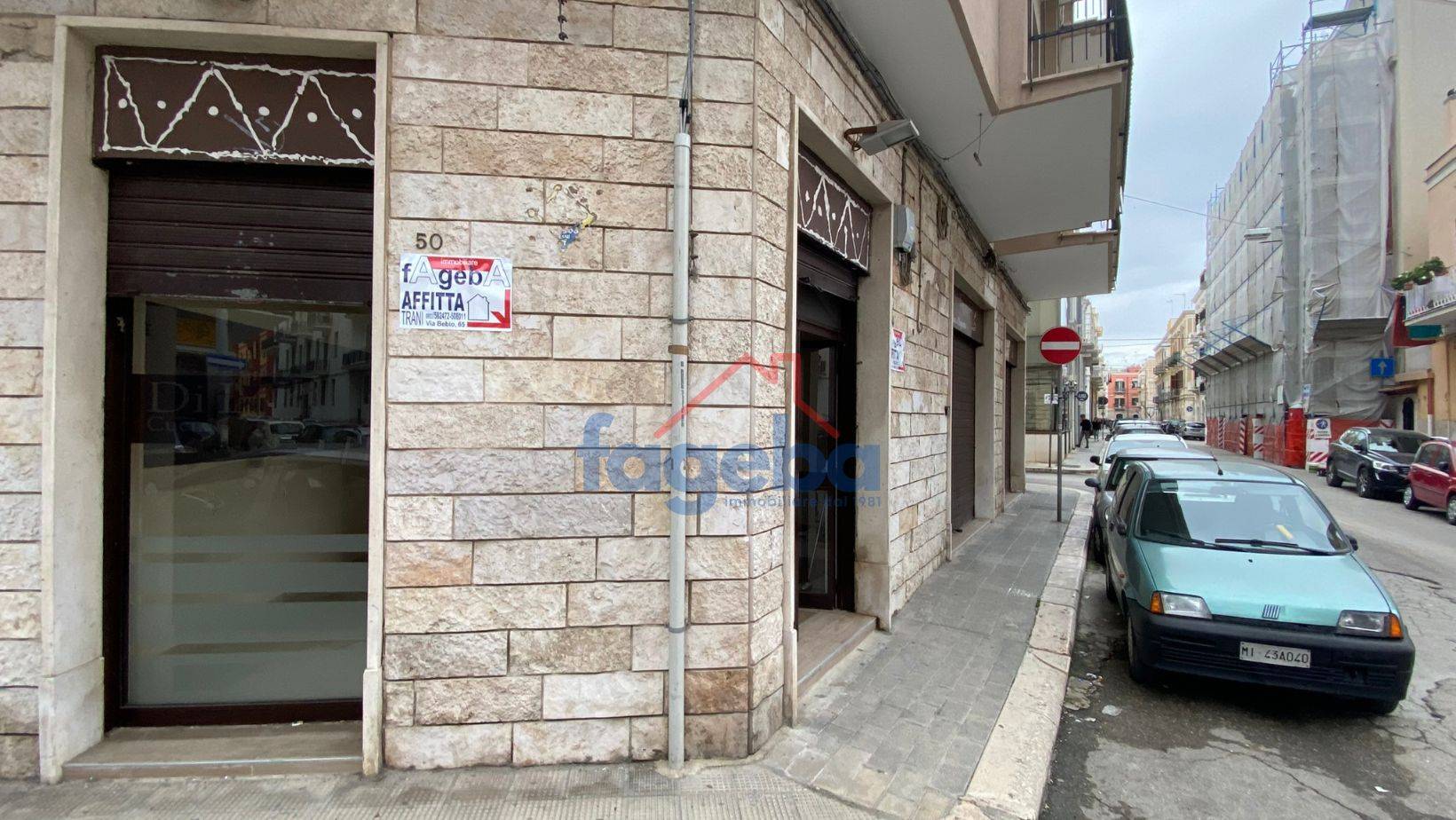 Locale commerciale in affitto a Trani, CENTRO