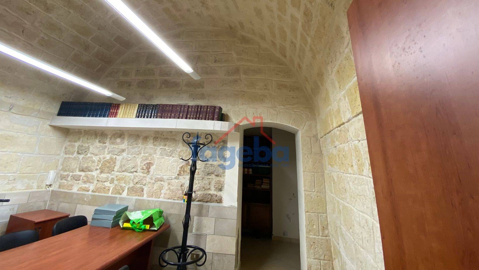 Studio/Ufficio in affitto a Trani, CENTRO