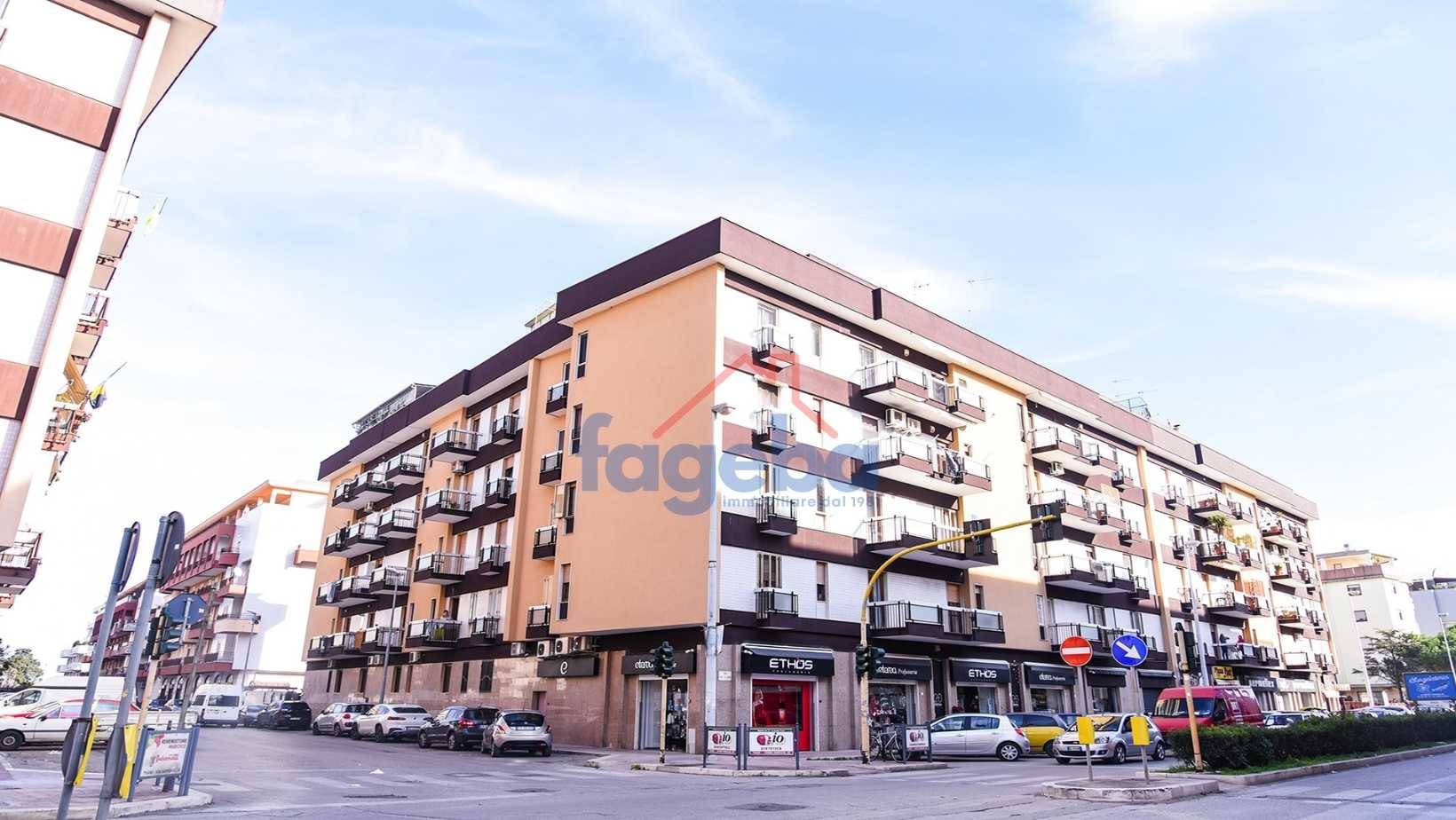 Appartamento in vendita a Trani, CENTRO