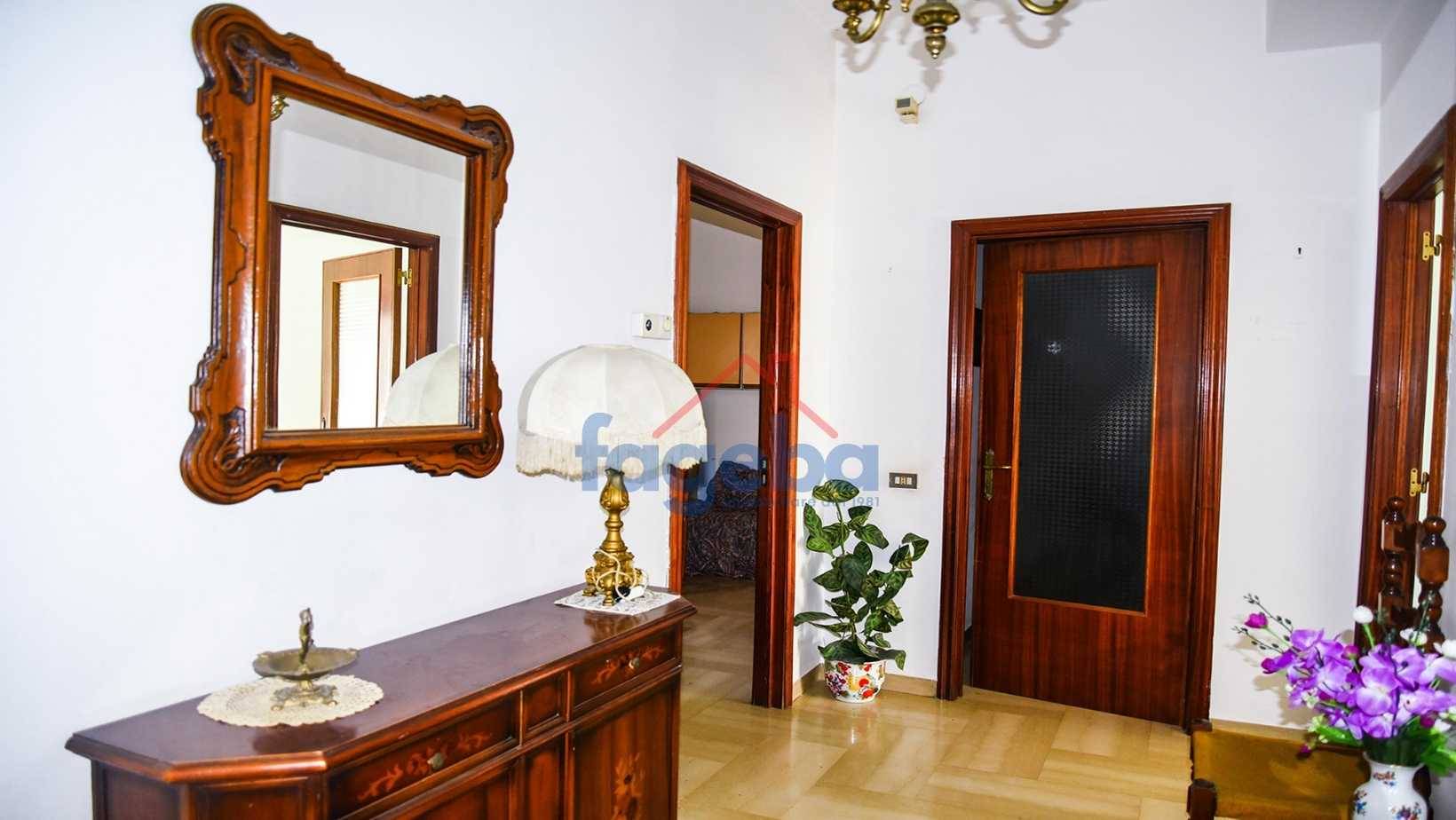 Appartamento in vendita a Trani, CENTRO