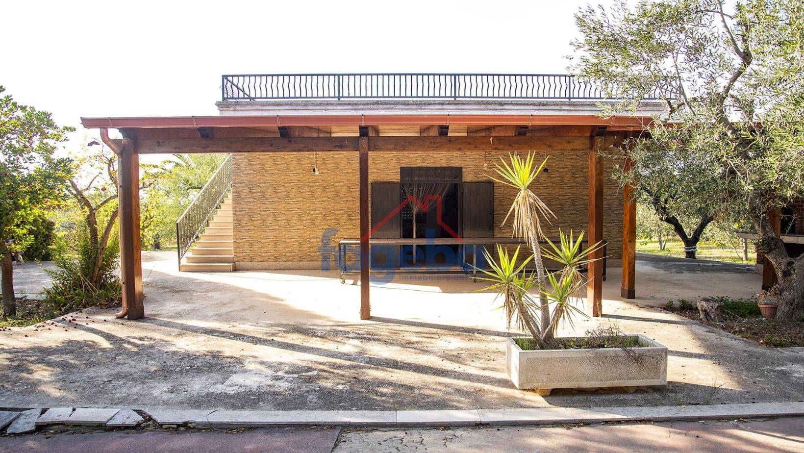 Villa in vendita a Trani, CAPIRRO