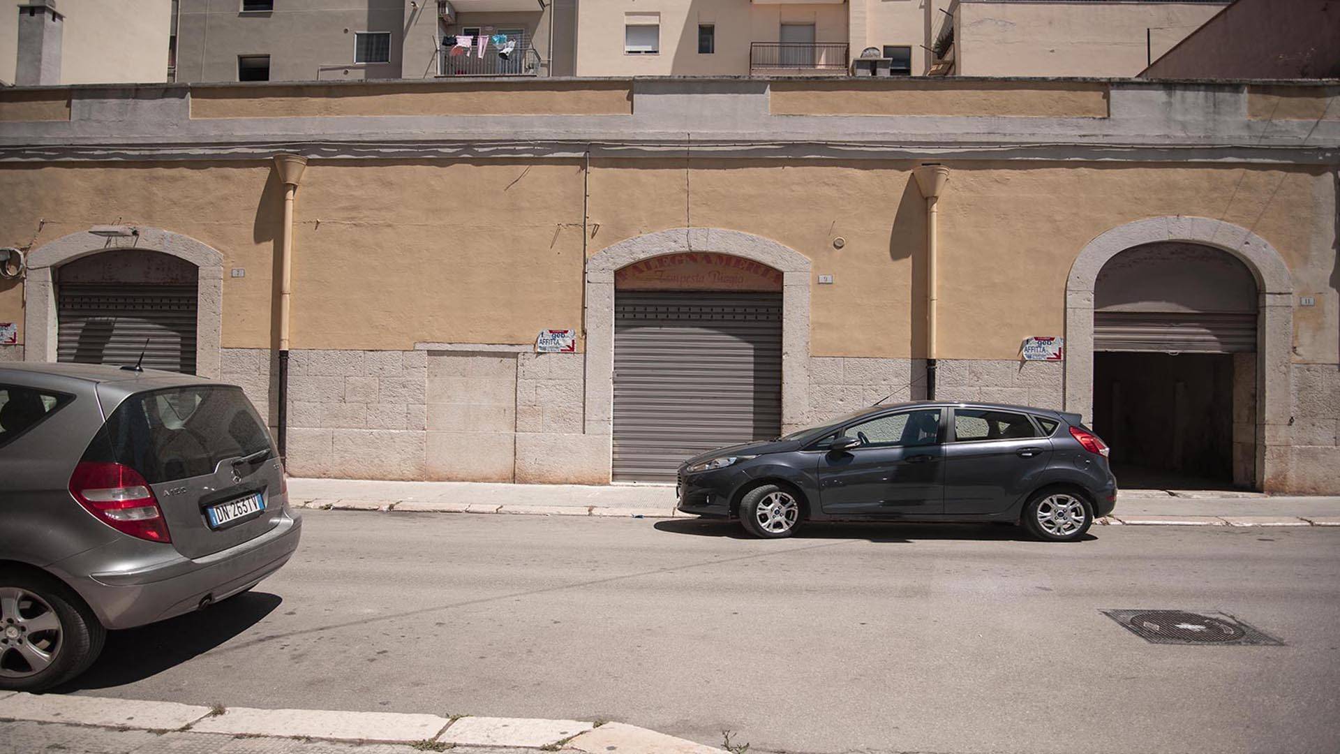 Locale commerciale in affitto a Trani, NORD