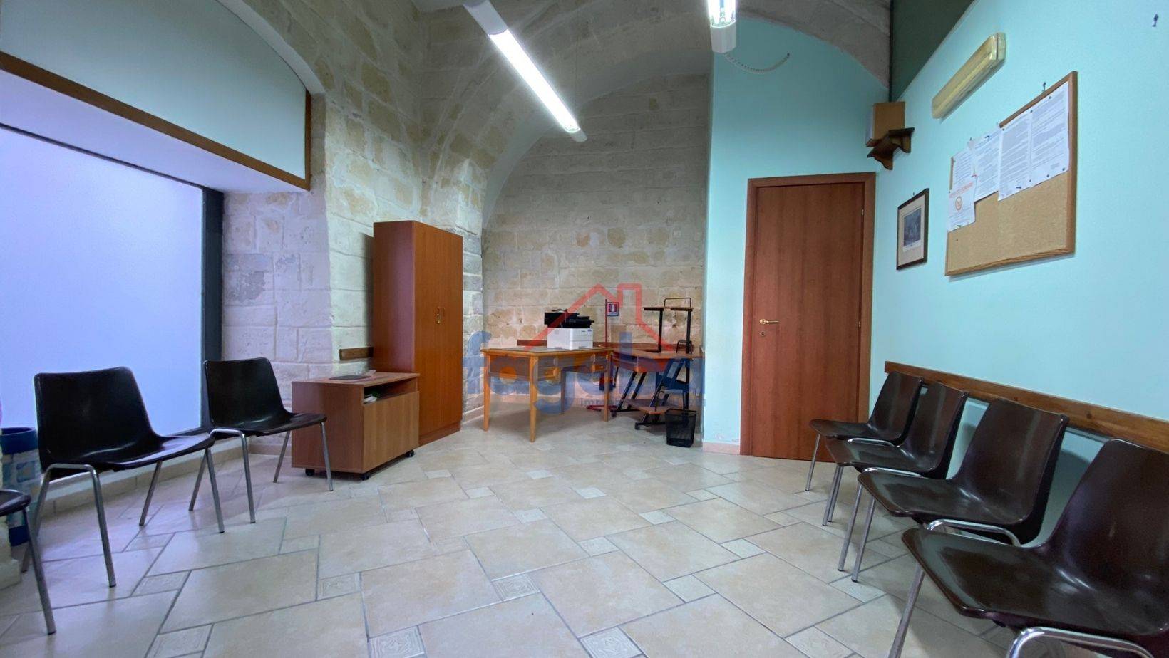 Studio/Ufficio in affitto a Trani, CENTRO