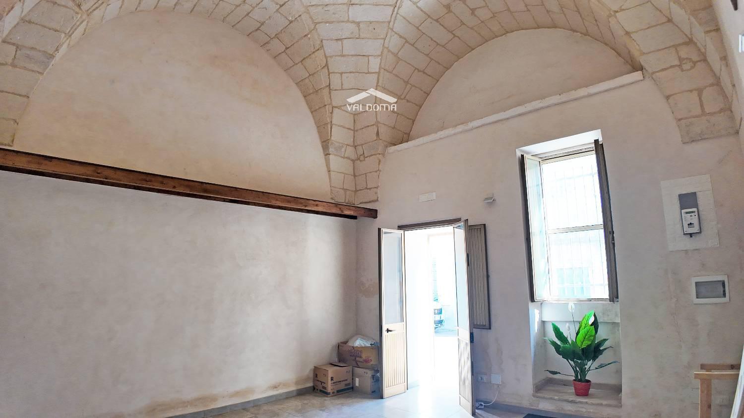 Casa indipendente da ristrutturare a Minervino di Lecce