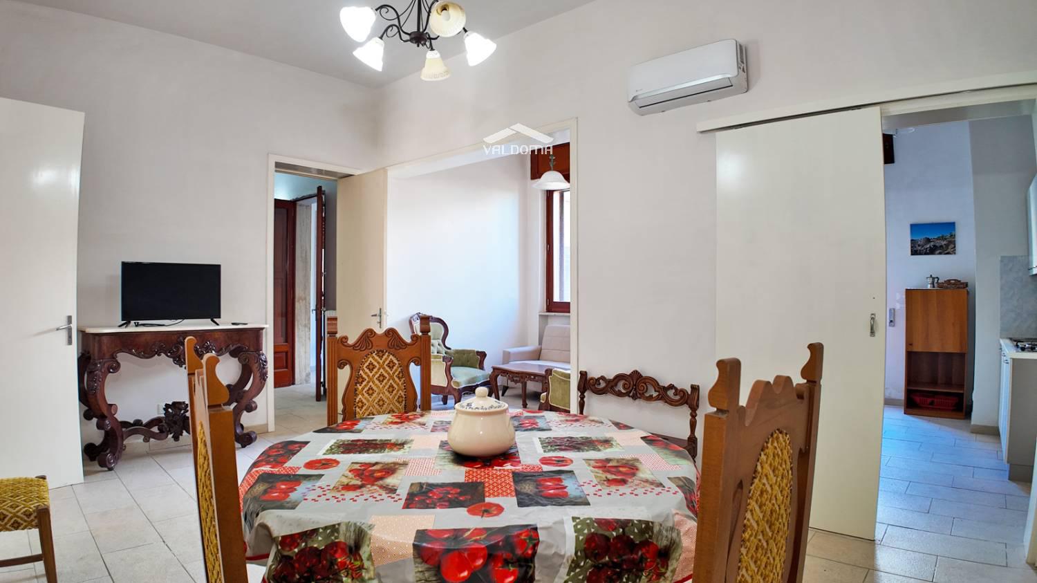 Casa indipendente con giardino a Bagnolo del Salento