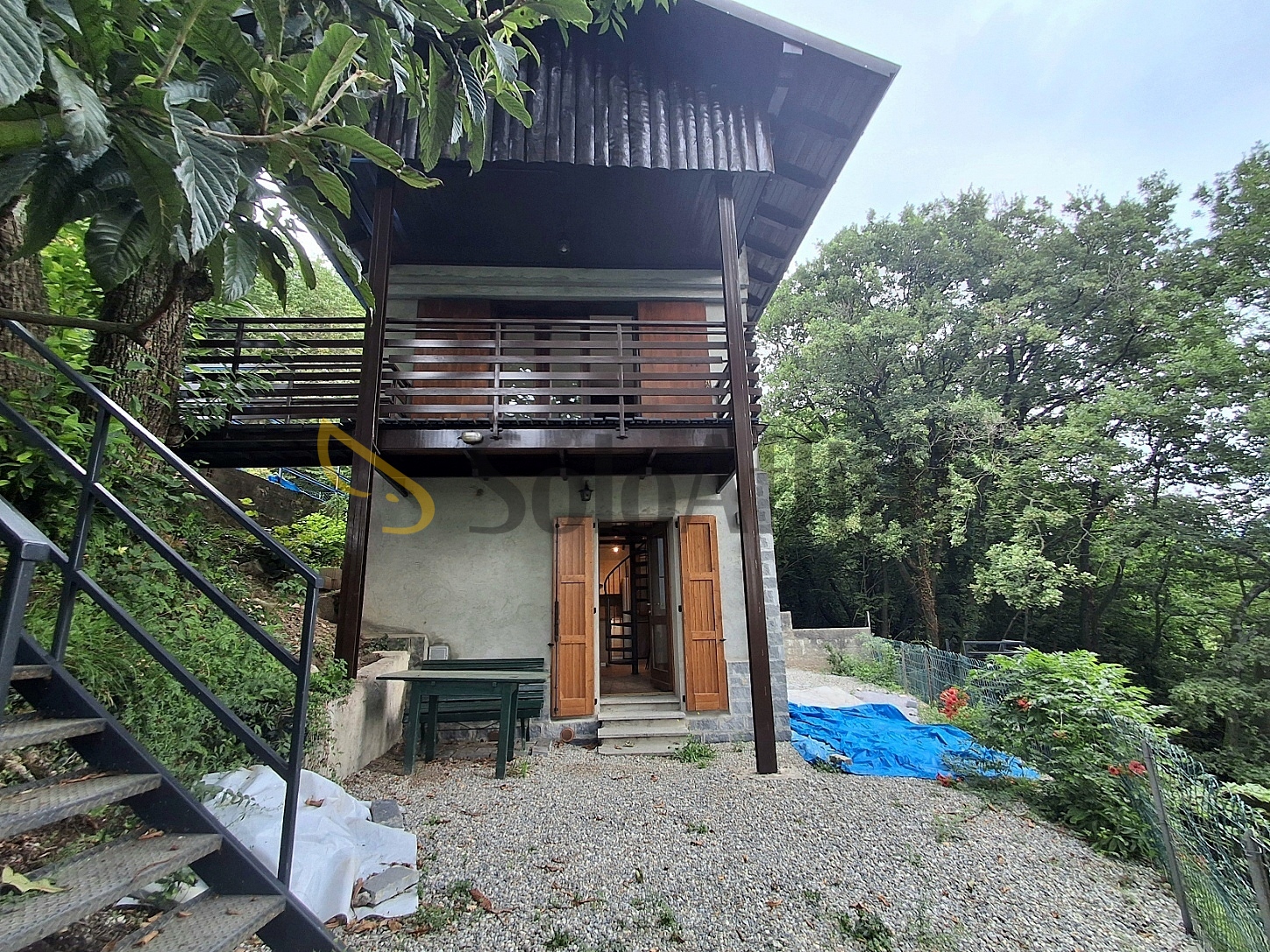Casa indipendente ristrutturata in via bisbino, Moltrasio