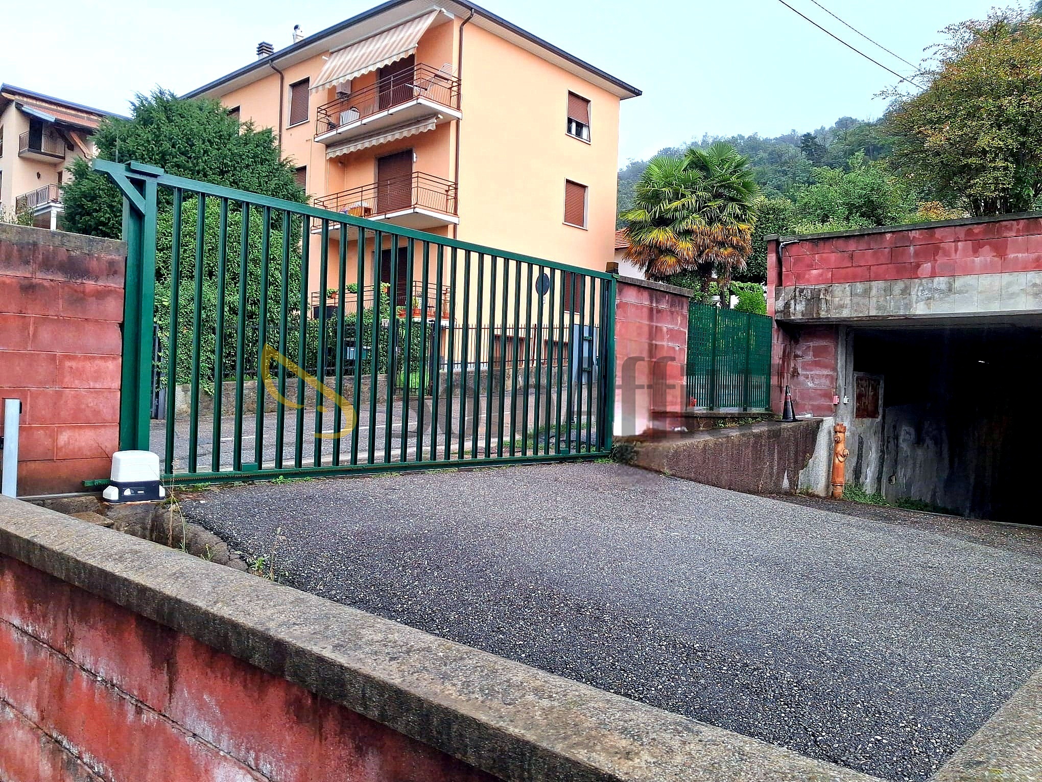 Box/Garage 12mq in affitto in via giustizia libert 1, Como