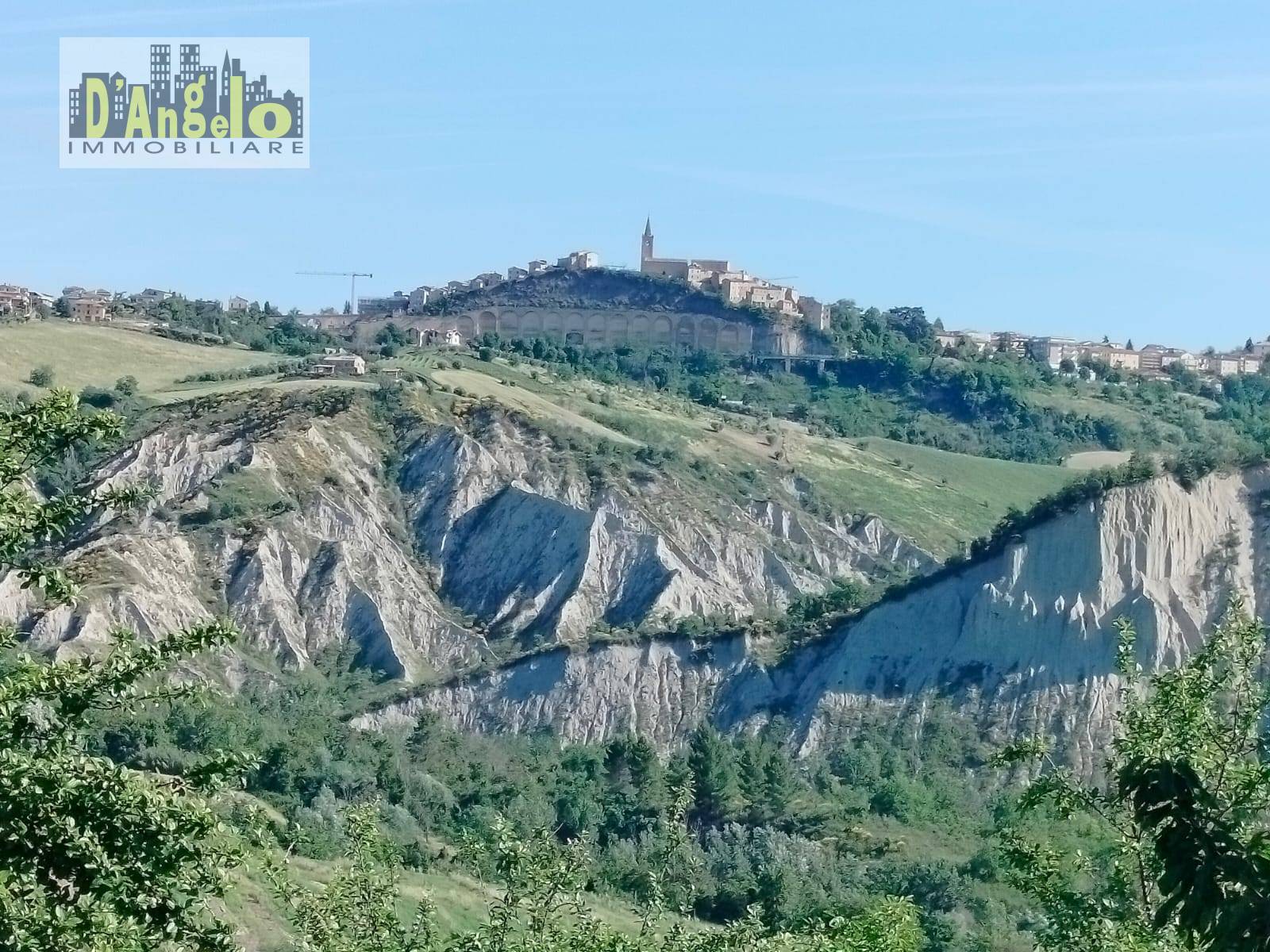 Casale Colonico in vendita a Castignano, Ripaberarda