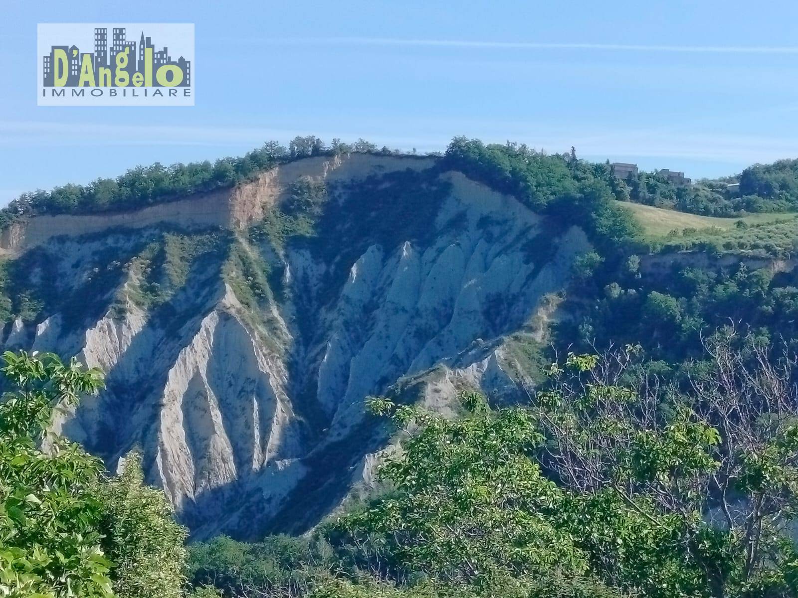 Casale Colonico in vendita a Castignano, Ripaberarda