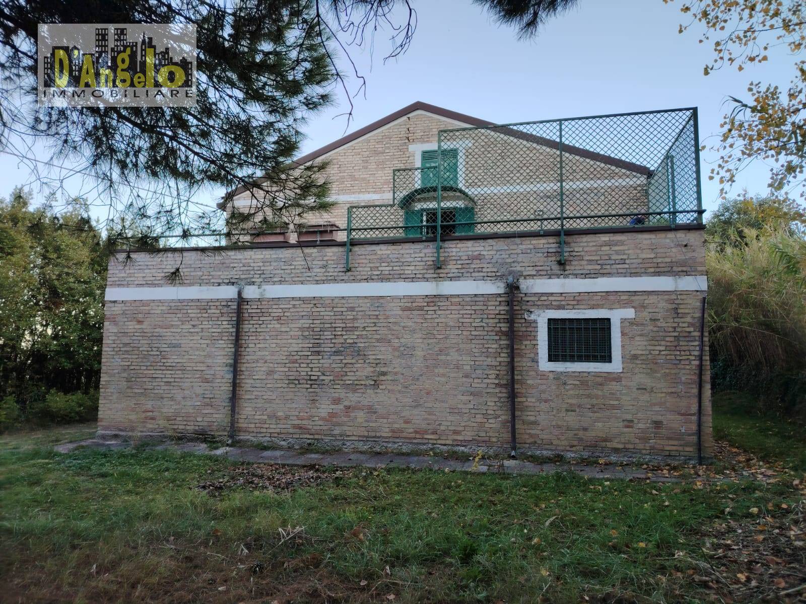 Casa singola in vendita a Offida