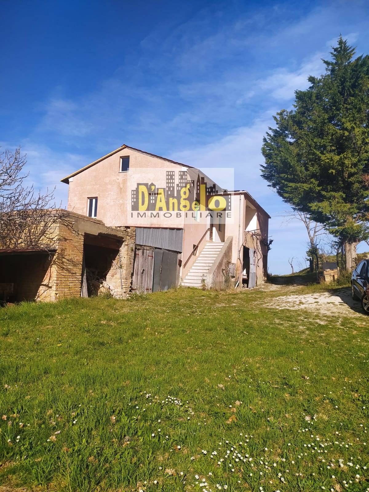 Casa singola in vendita a Offida