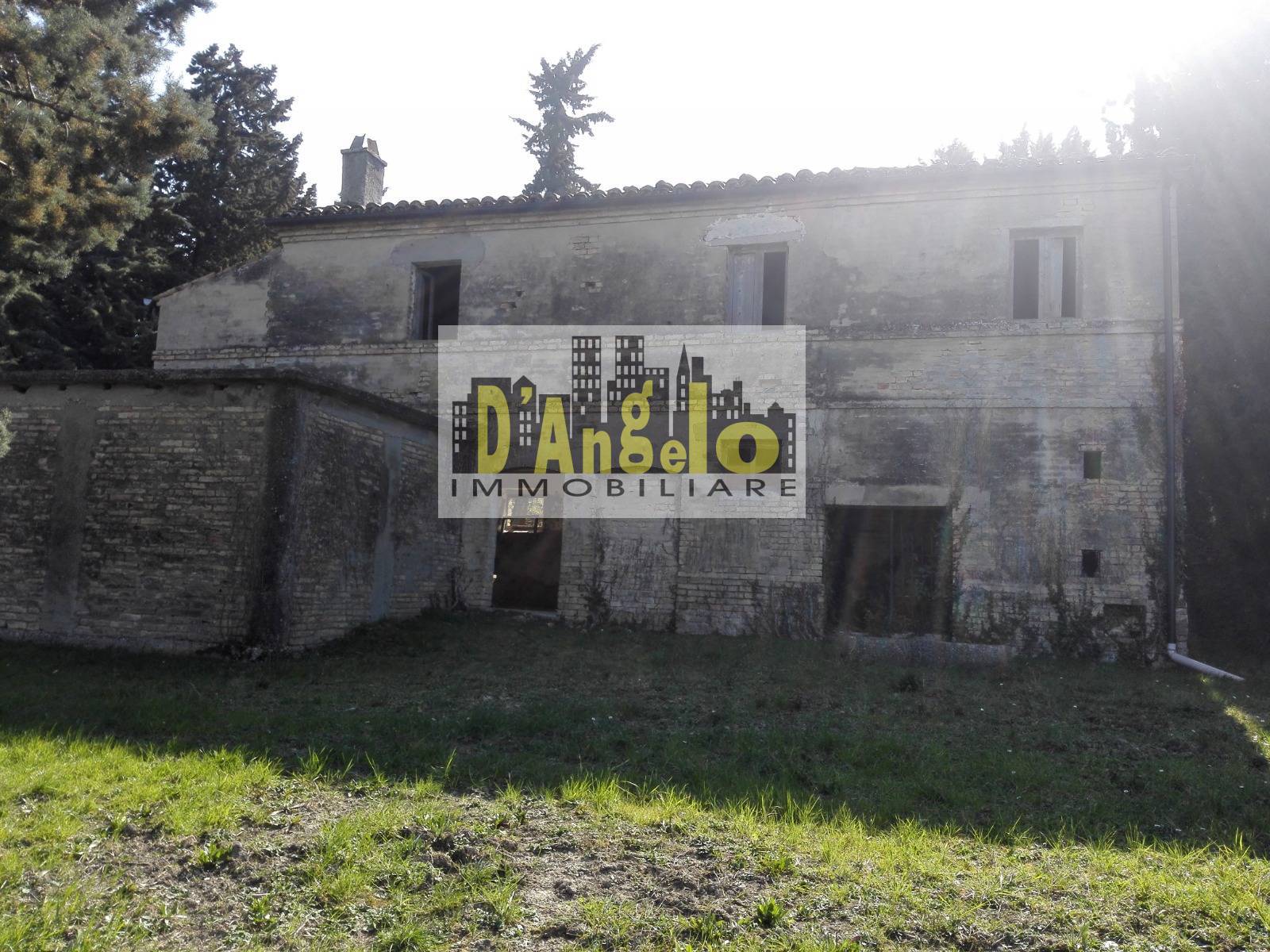 Casa singola in vendita a Offida
