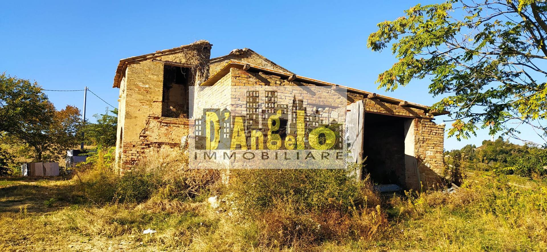 Casa singola in vendita a Castignano