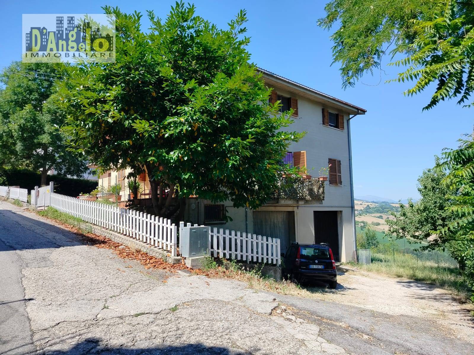 Casa singola in vendita a Castignano