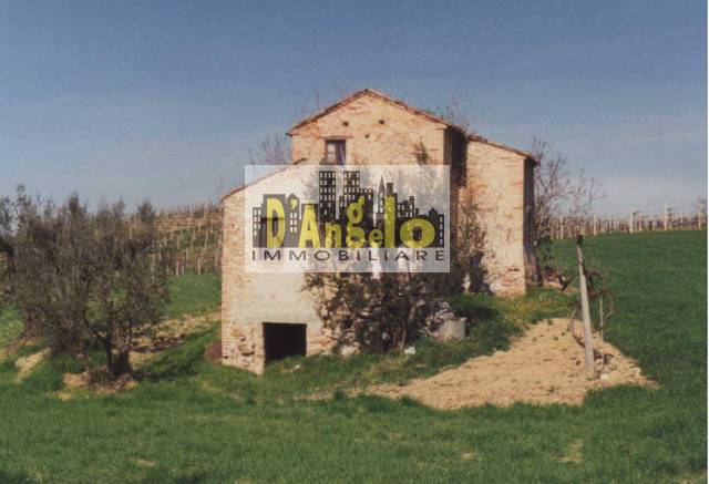 Casa singola in vendita a Offida