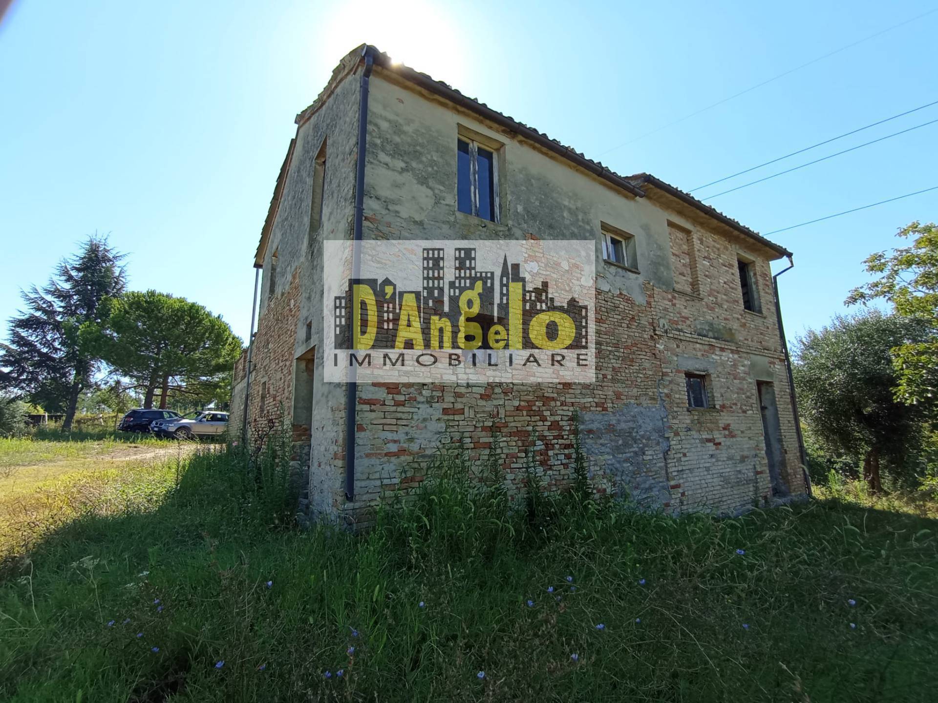 Rustico in vendita a Monsampolo del Tronto, Monsampolo