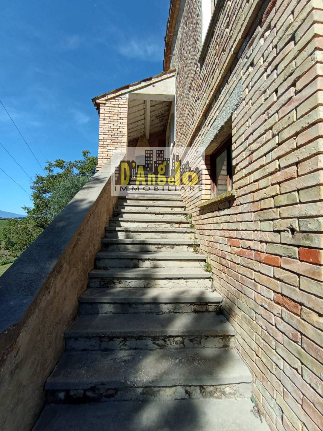 Rustico in vendita a Monsampolo del Tronto, Monsampolo