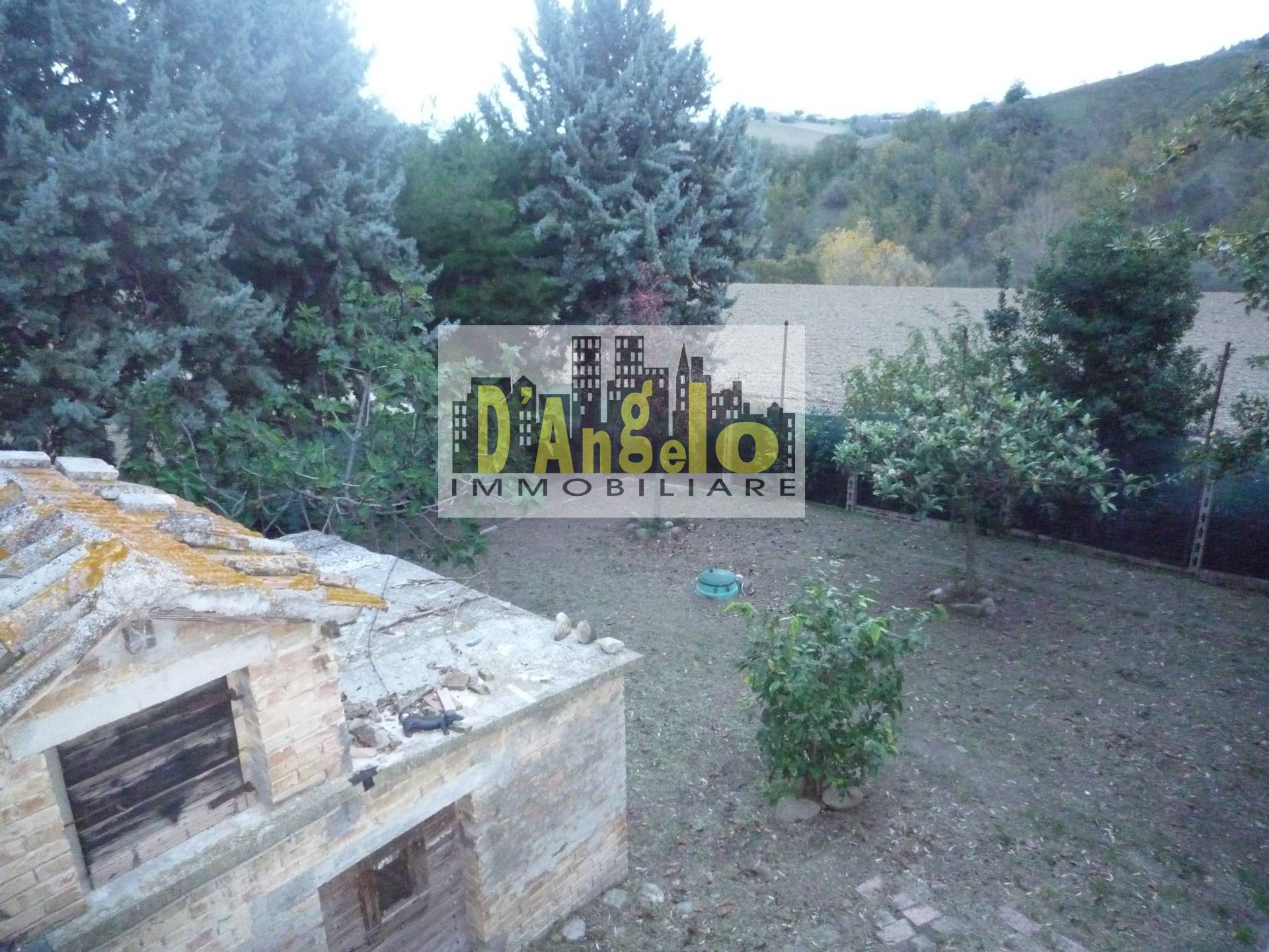 Casa singola in vendita a Castignano