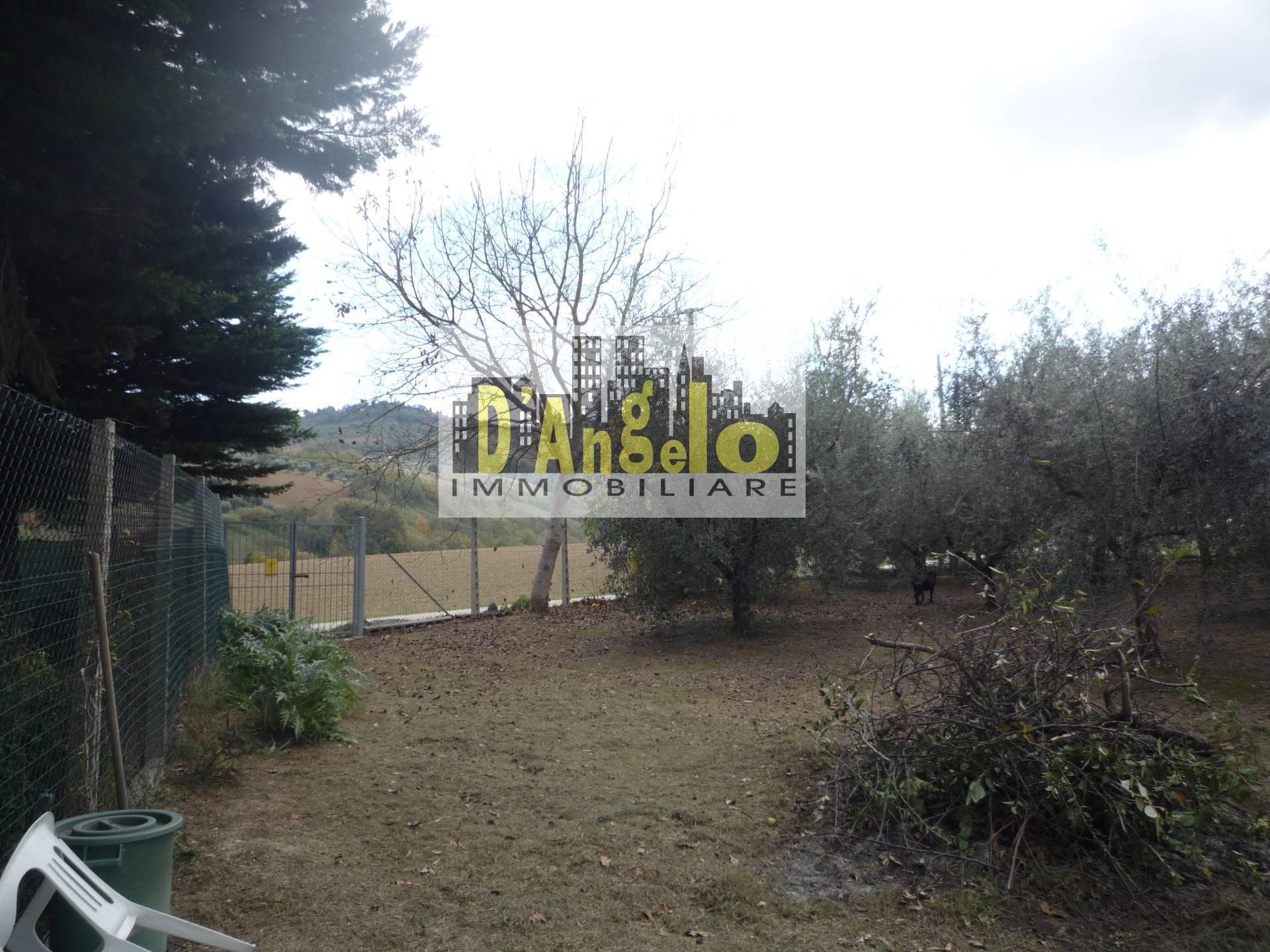 Casa singola in vendita a Castignano