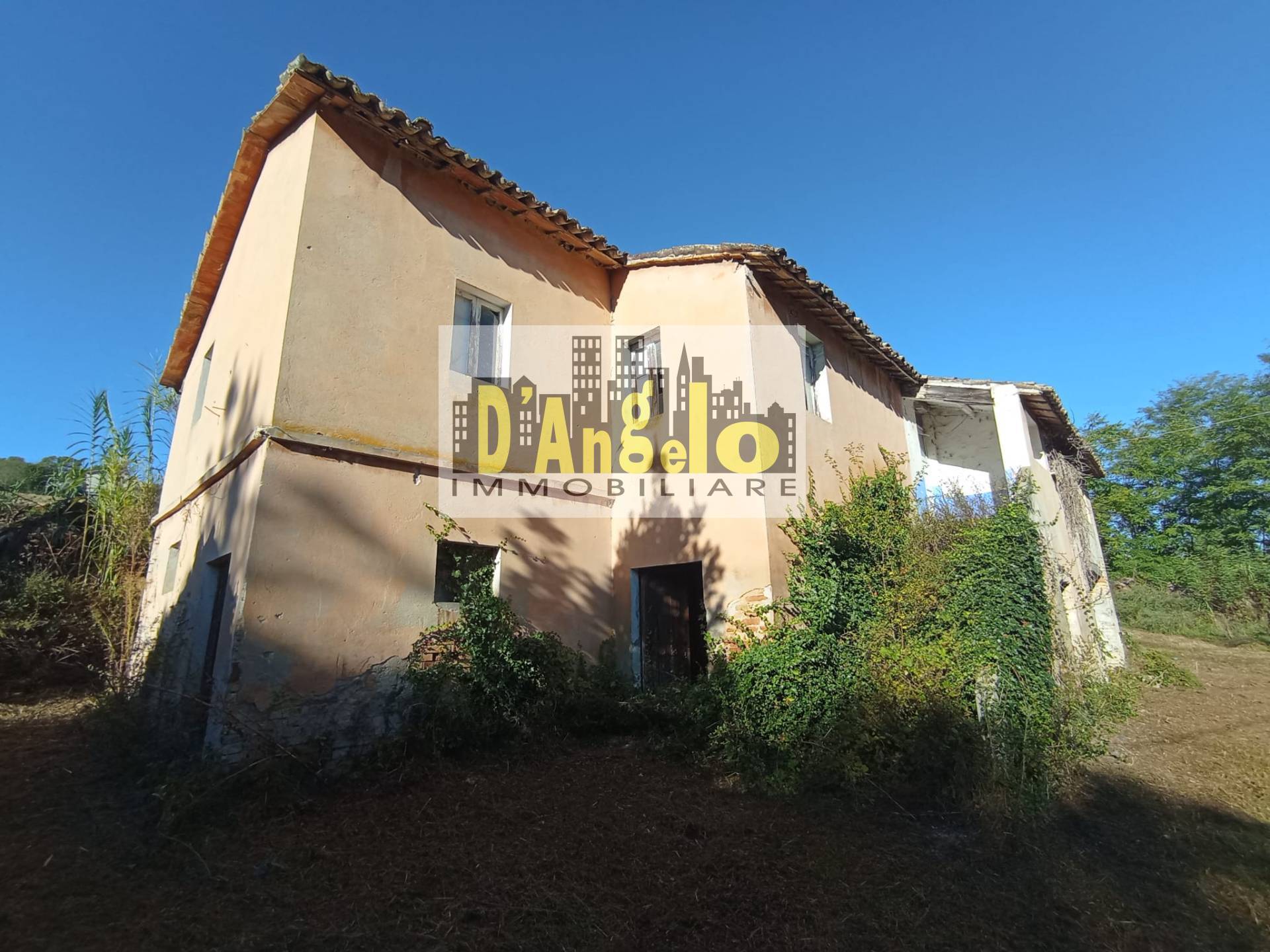 Casa singola in vendita a Castel di Lama