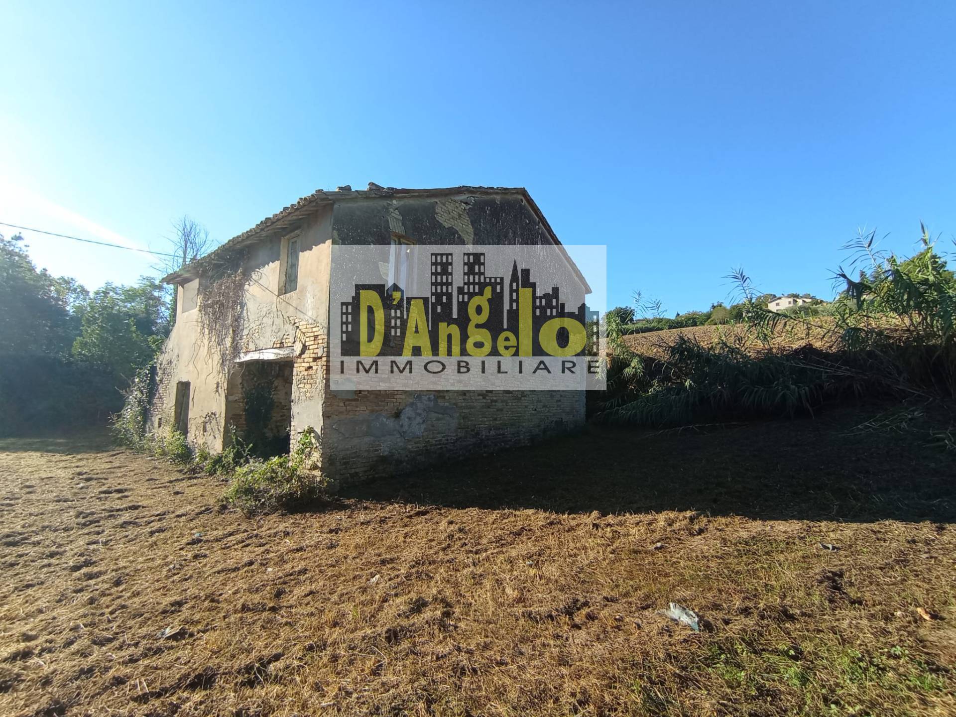 Casa singola in vendita a Castel di Lama