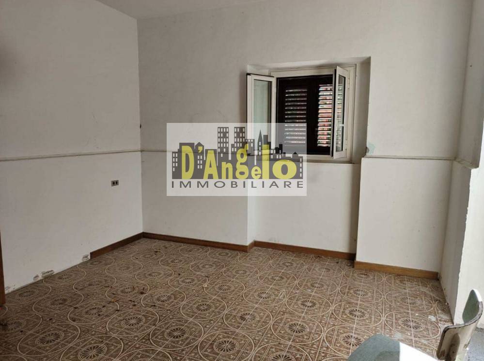 Casa singola in vendita a Roccafluvione