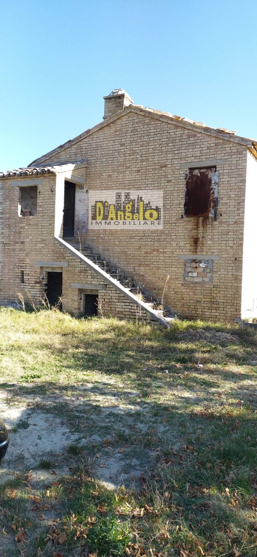 Casa singola in vendita a Castignano