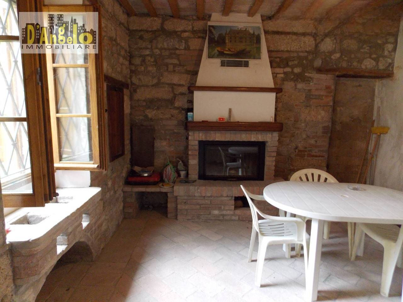 Villino in vendita a Sarnano