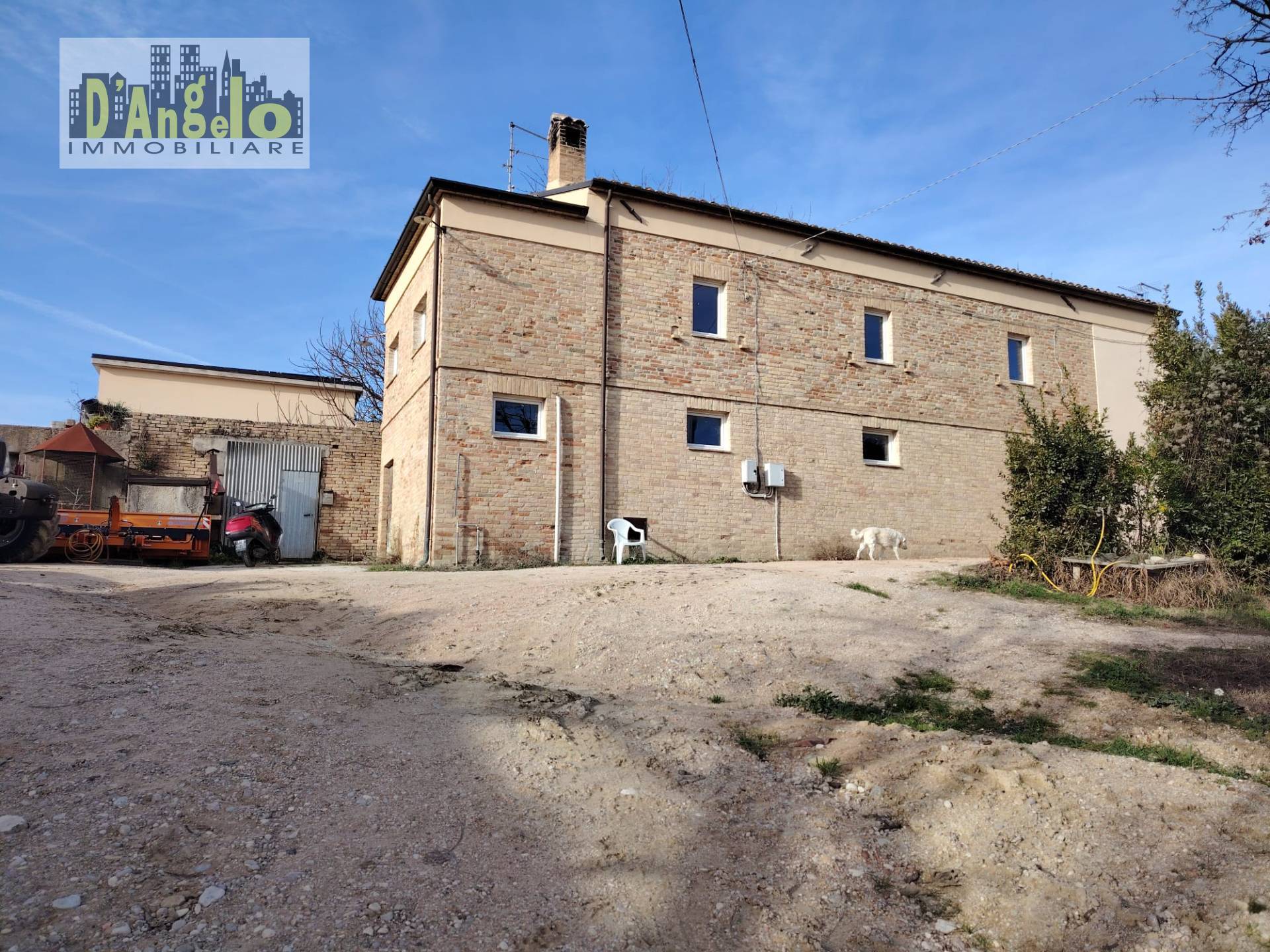 Casa indipendente in vendita a Cossignano